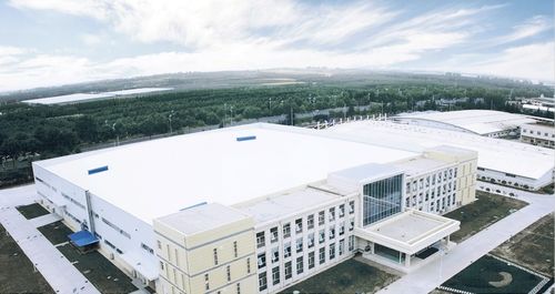 批量制造燈塔工廠 工業富聯發布十大數字化轉型標桿案例，助力經緯編布銷售行業升級